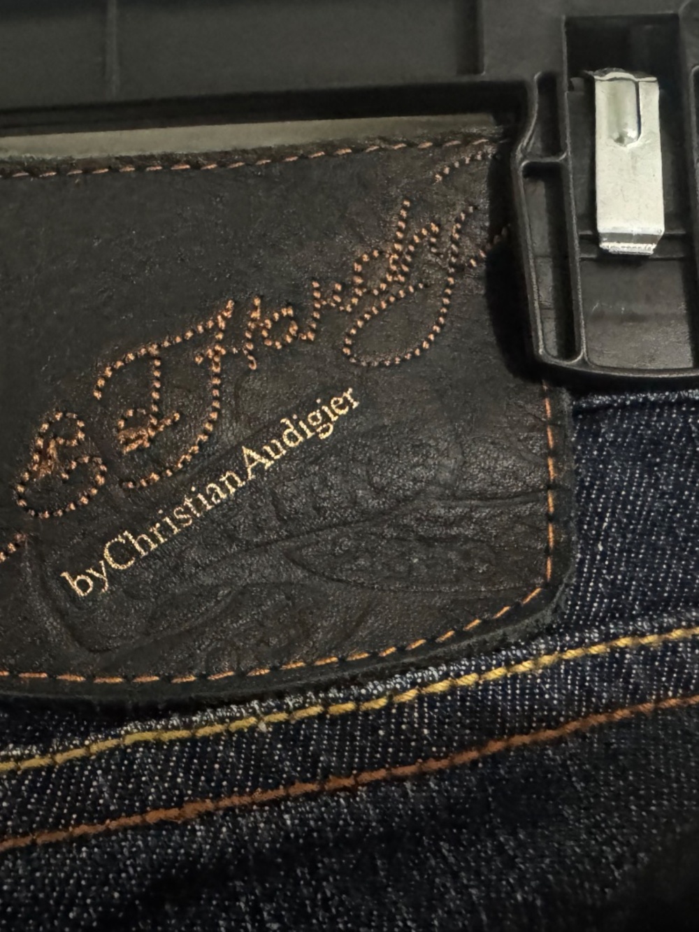 Ed Hardy jeans - Picture 3 of 6